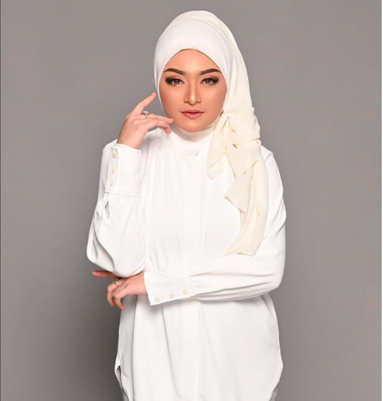 Screen Shot 2022 04 07 At 06 41 42 5 Model Cantik Memilih Hijrah. (Foto: Instagram)