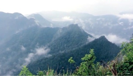 Misteri Pendakian Gunung Burangrang, dari Gua Jepang hingga Pesawat Jatuh