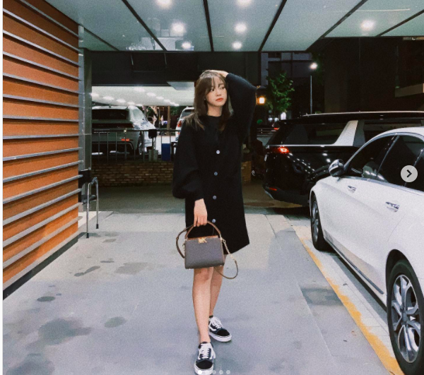  Outfit Korean Style yang Simple. (Foto: Instagram)