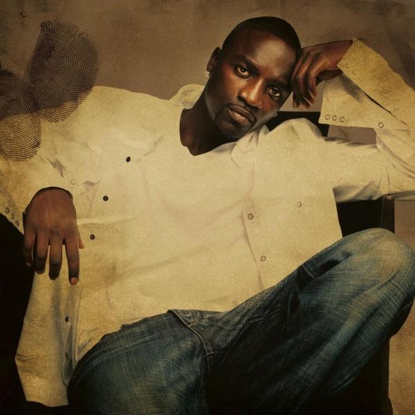 Artis Hollywood yang Menjalankan Ibadah Puasa Ramadhan. (Foto: Instagram)