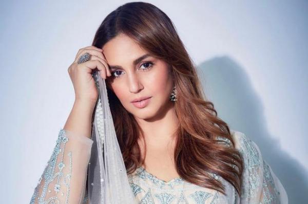 Huma Qureshi, artis Bollywood menjalankan ibadah puasa. (Foto: IG)