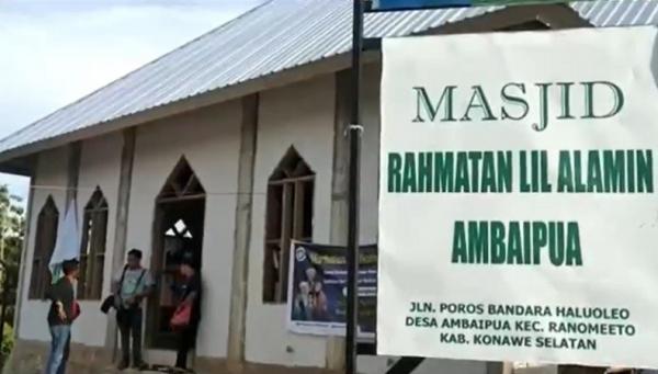 Masjid Dibangun Umat Budha Masjid Rahmatan Lil Alamin yang dibangun pengusaha beragama Buddha. (Foto: iNews/Febriyono Tamenk)