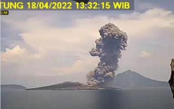 Gunung Anak Krakatau Erupsi Pagi Ini (dok. PVMBG)