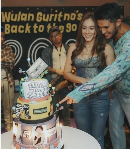 Wulan Guritno Artis yang Berulang Tahun di Bulan Suci Ramadhan. (foto: Instagram)