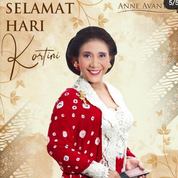 Susi Pudjiastuti berkebaya. (Foto: Instagram)
