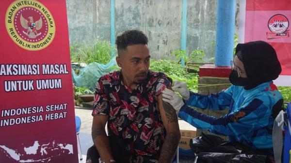 BIN Papua Gelar Vaksinasi di Lapas Abepura, Disambut Antusias Warga Binaan dan Sipir