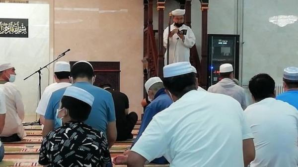 Contoh Khutbah Jumat Lengkap dengan Pembuka dan Penutup