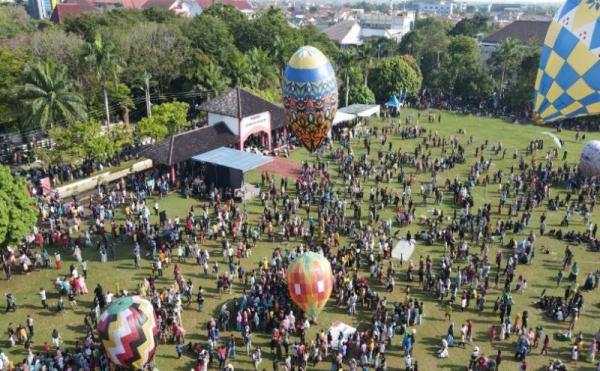  AirNav Terima 23 Laporan Penerbangan Balon Udara Liar, Didominasi di Atas Pulau Jawa