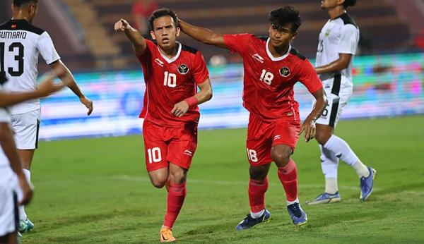 10 Ant Timnas Indonesia 1 Kiper Timnas Indonesia U-23, Ernando Ari. (Foto: Instagram/@nandoariiiss)