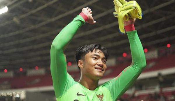 Kiper Timnas Indonesia U-23, Ernando Ari. (Foto: Instagram/nandoariiiss)