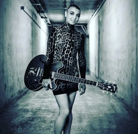 Aktris Cantik Hollywood Ini Kini Resmi Menjadi Muslim