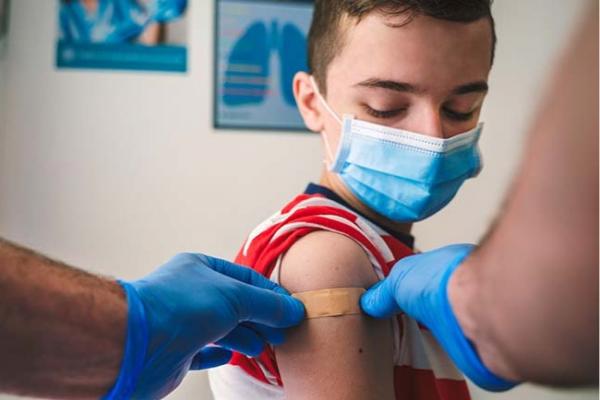 Menkes Budi: Data Rekam Jejak Imunisasi Anak Akan Bisa Diakses di PeduliLindungi   