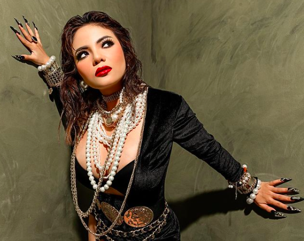 DJ Seksi Jadi Artis Terkenal. (Foto: Instagram)