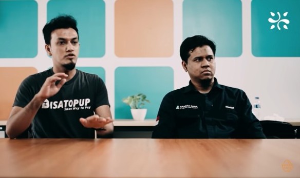 Firmanysah dan Khadafi. Foto: YouTube Pecah Telur