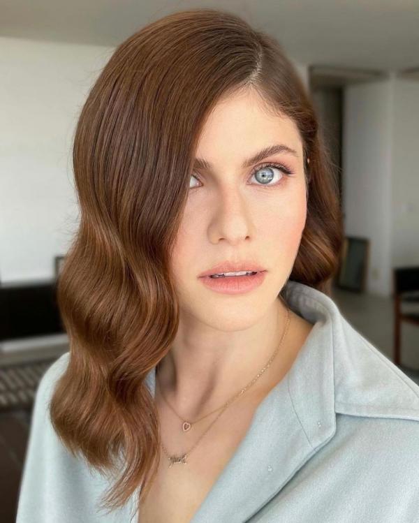 Artis Cantik Hollywood yang Mempunyai Mata Indah. (foto: Instagram)