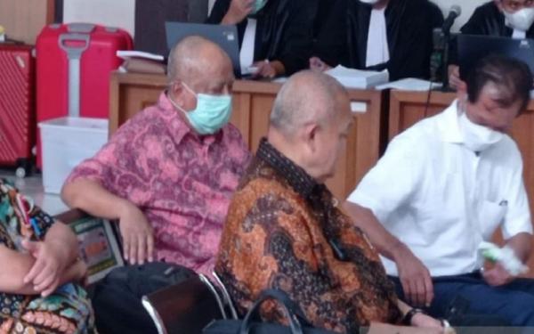 Momen Alex Noerdin Hadiri Langsung Sidang Korupsi di PN Palembang