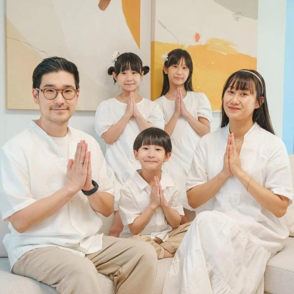 Artis Indonesia Menikah dengan Orang Korea. (Foto: Instagram)