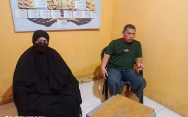 Dokter Faisal Ditemukan Di Penginapan Dokter Faisal ditemukan di penginapan bersama perempuan bersuami. (Foto: iNews/Jemmy Hendrik)