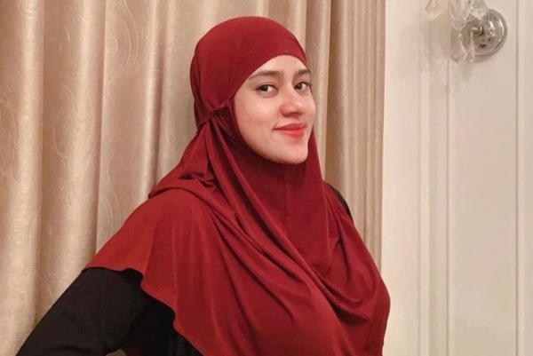 Fairuz A Rafiq, artis cantik Indonesia berdarah Arab. (Foto: IG)