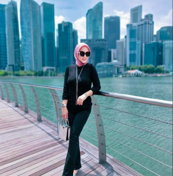 Screen Shot 2022 06 05 At 12 17 38 Artis Hobi Jalan-Jalan ke luar Negeri. (Foto: Instagram)