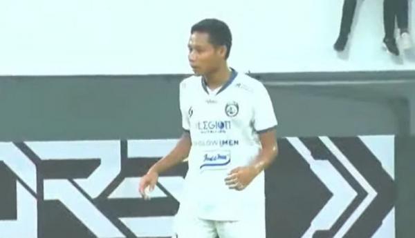 Nama Evan Dimas jadi perbincangan hangat pecinta sepak bola Tanah Air. Namanya dicoret dari Timnas Indonesia karena cedera (Foto: Ist)