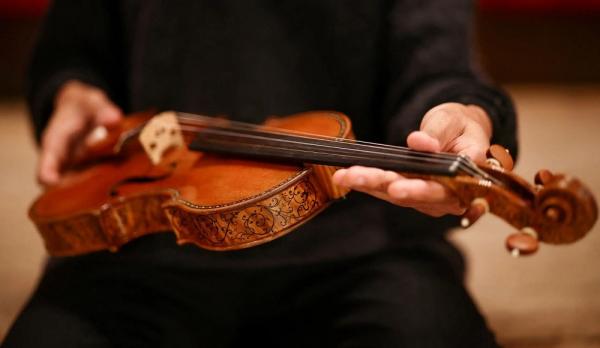 Biola Langka Stradivarius Ini Ditaksir Bernilai Rp160 Miliar