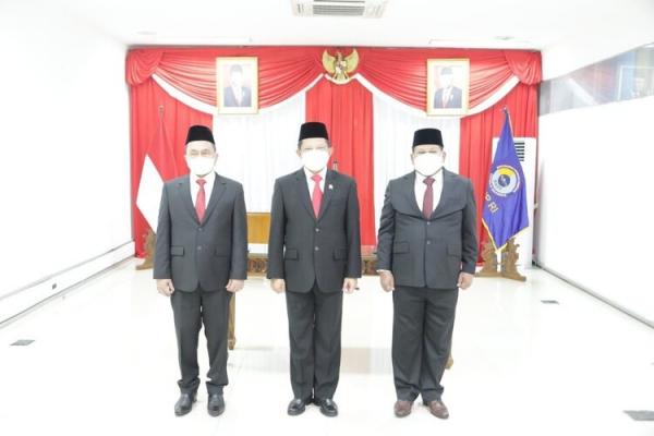 Pelantikan Letnan Jenderal TNI (Purn) Jeffry Apoly Rahawarin