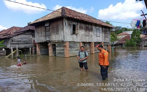 Hujan Lebat, Ratusan Rumah Warga Di Muba Terendam Banjir