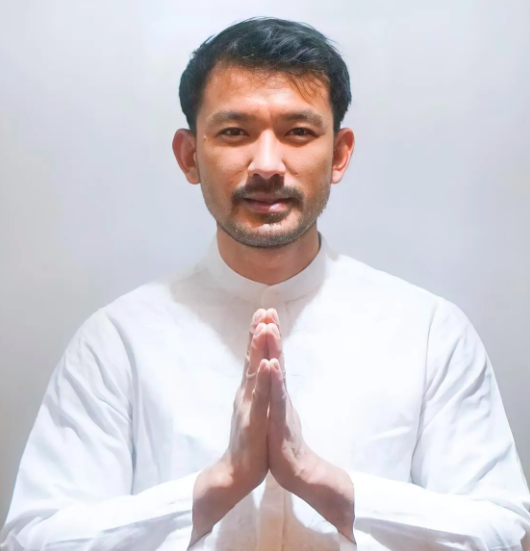 Aktor Ganteng Dambaan Ibu-Ibu. (Foto: Instagram)