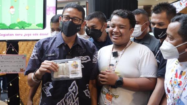 Sandiaga Uno Apresiasi Produk UMKM Cirebon dan Dukung Jalakotek agar Go Nasional