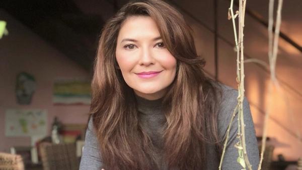 TAMARA BLESZYNSKI Artis Cantik Dijuluki Hot Mama. (Foto: instagram)