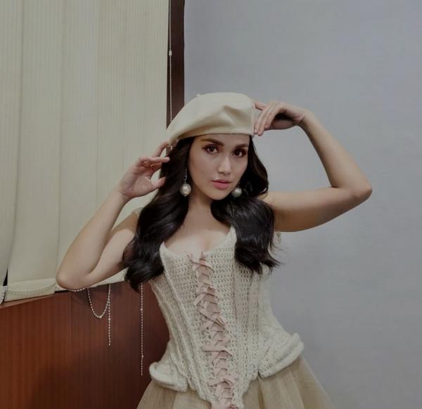 Artis merintis karir dari nol. (Foto: instagram)