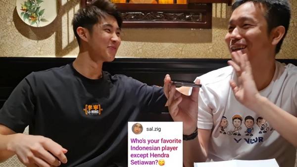 Pebulu tangkis tunggal putra Singapura, Loh Kean Yew memberi rangkulan sebagai tanda Hendra Setiawan adalah pemain favoritnya. (Foto: Youtube/@Hendra Setiawan)