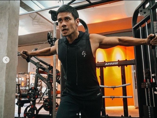 Artis Pria Sudah Menikah, tapi Masih Jadi Idaman Wanita. (Foto: Instagram)