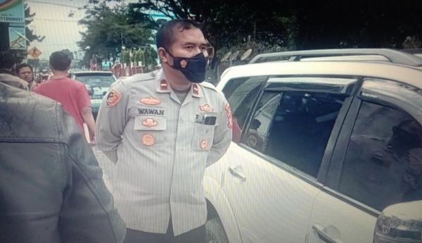 Perampok Pecah Kaca Mobil Mewah Di Tasikmalaya Gasak Uang Rp300 Juta