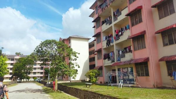 Asrama pekerja asing di Malaysia Asrama pekerja asing di Malaysia (foto: MPI/Faieq Hidayat)