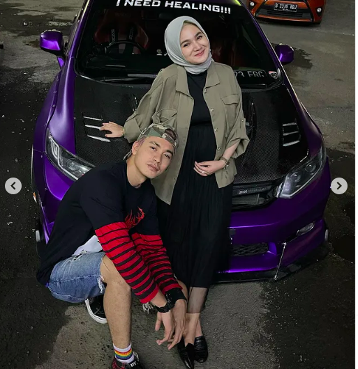 Artis Indonesia Menikah dengan Fans. (Foto: Instagram)