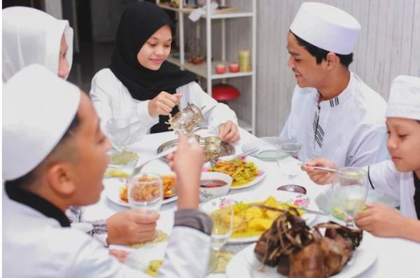 6 Amalan Sunnah Sholat Idul Fitri 2023, Nomor 5 Sering Dilupakan