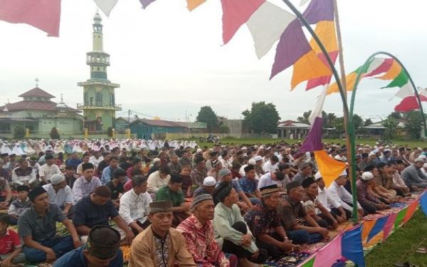 Lapangan Reformasi Deliserdang Dipadati Ribuan Jemaah Salat Idul Adha