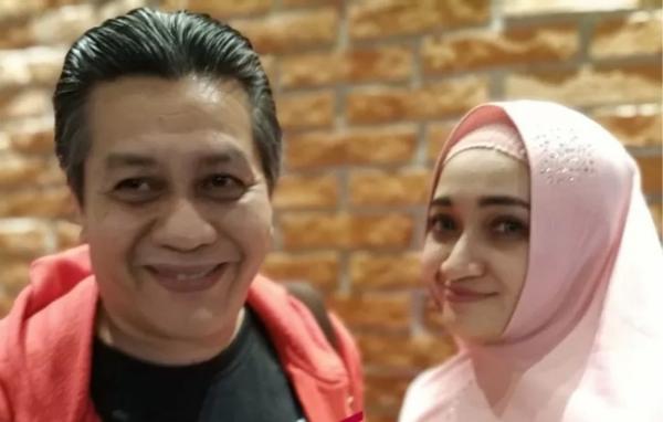 Pasangan artis yang rujuk. (Foto: Antara)