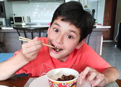 Anak artis berwajah bule, Kenzou Leon. (Foto: IG)