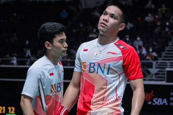 Leo Rolly Carnando/Daniel Marthin Pebulu tangkis ganda putra Indonesia, Leo Rolly Carnando/Daniel Marthin akan melawan seniornya, Fajar Alfian/Muhammad Rian Ardianto pada final Singapore Open 2022 di Singapore Indoor Stadium, Minggu (17/7/2022). (Foto: Instagram/@badminton.ina)