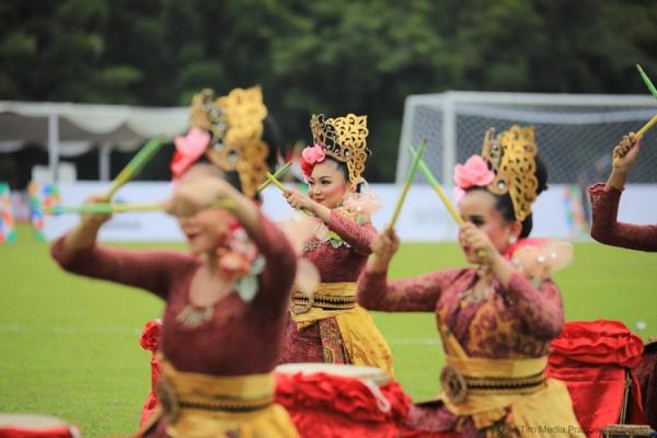Pembukaan Nusantara Open 2022 diwarnai penampilan tari-tarian tradisional. (Foto: Tim Media Prabowo Subianto)