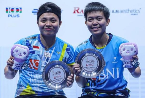 Ganda putri Indonesia, Apriyani Rahayu/Siti Fadia Silva Ramadhanti menjuarai Singapore Open 2022. (Foto: Instagram/@badminton.ina)