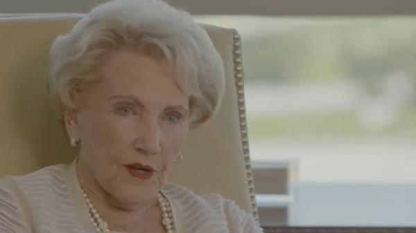 Awalnya bantu suami, Johnelle Hunt sukses bangun perusahaan transportasi terbesar di AS. Foto:  YouTube J.B. Hunt Transport Services