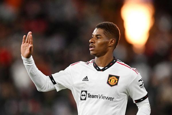 Marcus Rashford striker Man United Striker Manchester United, Marcus Rashford merayakan gol ke gawang Crystal Palace pada laga uji coba pramusim di Stadion Melbourne Cricket Ground, Melbourne, Australia, Selasa (19/7/2022). (Foto: REUTERS)