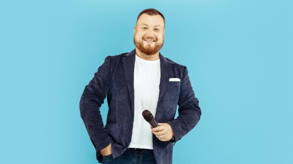 5 Contoh Teks MC Non Formal Lucu: Bikin Acara Makin Meriah!