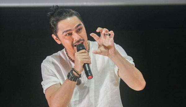 Artis Pernah Pacaran dengan Anggota Kerajaan, Thomas Djorghi