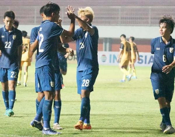 Timnas Thailand U-16 Timnas Thailand U-16 menang 5-0 atas Brunei Darussalam U-16 pada laga perdana Grup B Piala AFF U-16 2022 di Stadion Maguwoharjo, Yogyakarta, Senin (1/8/2022). (Foto: Instagram/@aff.presse)