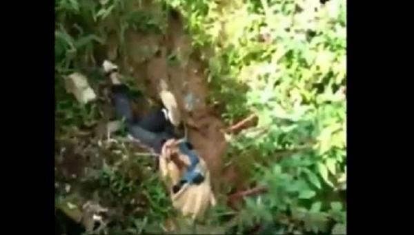 Bendahara Koni Kayong Utara Tewas Jenazah korban saat ditemukan dengan kondisi tangan, kaki dan leher terikat. (Foto: Polres Bogor)